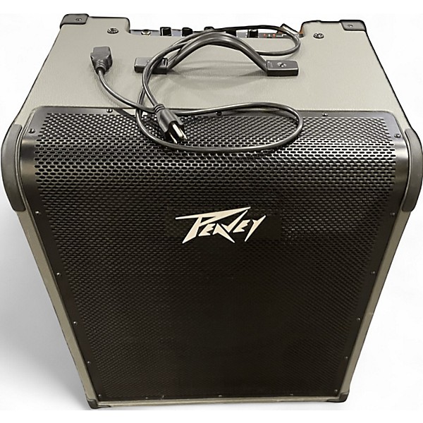 Used Peavey max 250 1x15 Bass Combo Amp