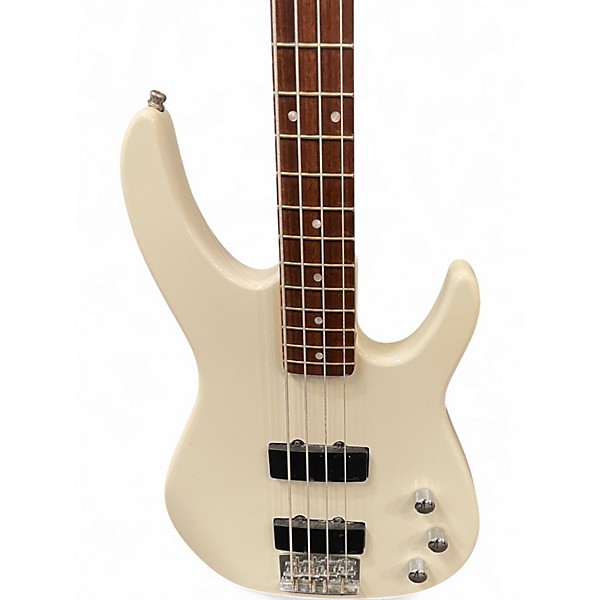 Used Peavey Foundation Cream Electric Bass Guitar