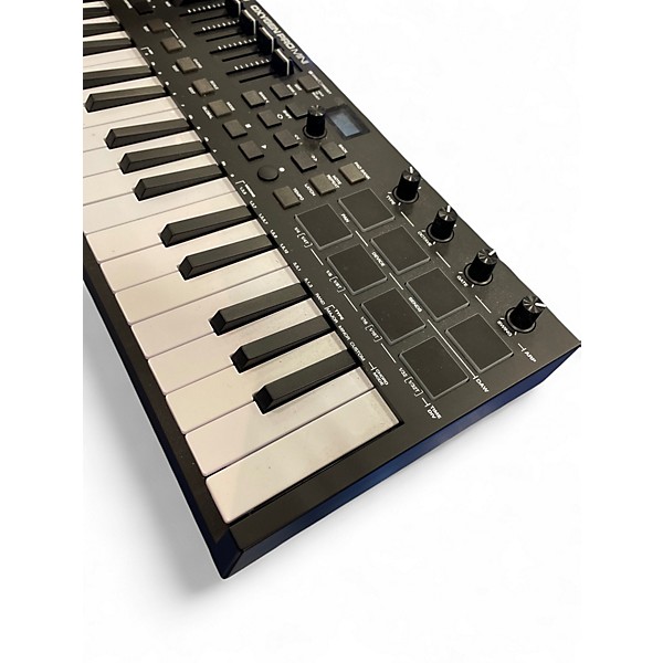 Used M-Audio OXYGEN PRO MINI MIDI Controller