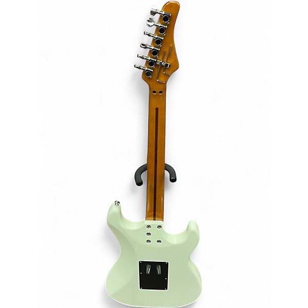 Used Kramer PACER DELUXE LH White Electric Guitar