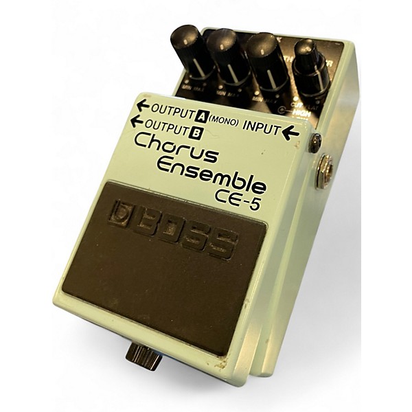 Used BOSS CE5 Chorus Ensemble Effect Pedal