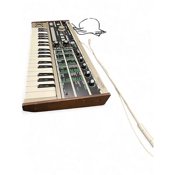 Used KORG Micro Korg 37 Key Synthesizer