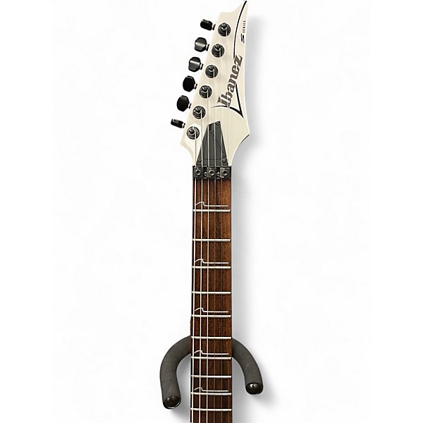 Used Ibanez S570B Alpine White Solid Body Electric Guitar