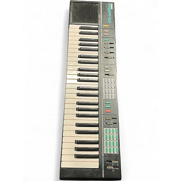 Used Yamaha PSR12 Portable Keyboard