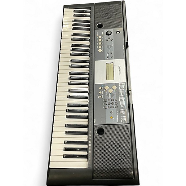 Used Yamaha YPT230 61 Key Portable Keyboard