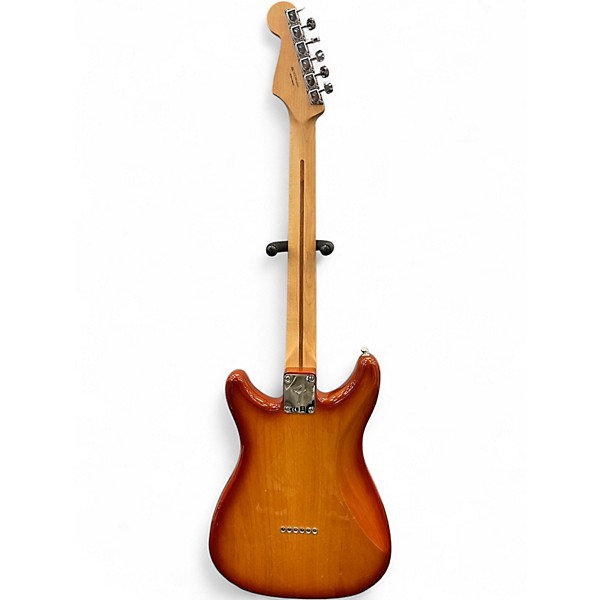 Used Fender Player Lead III Sienna Sunburst Solid Body Electric Guitar