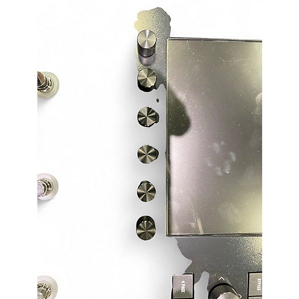 Used Line 6 Helix LT Effect Processor