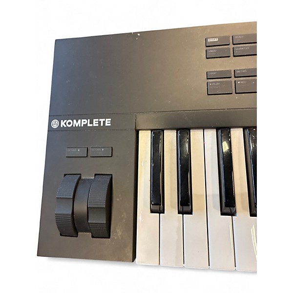 Used Native Instruments Komplete Kontrol A49 MIDI Controller
