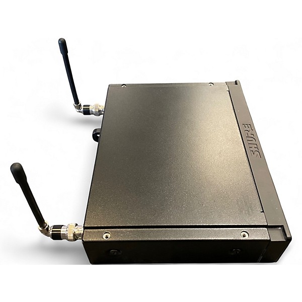 Used Shure BLX24R/SM58 Handheld Wireless System