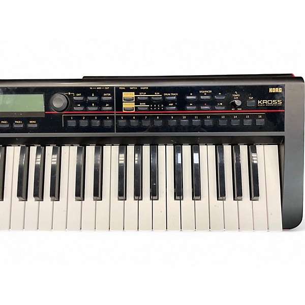 Used KORG Kross 61 Key Keyboard Workstation