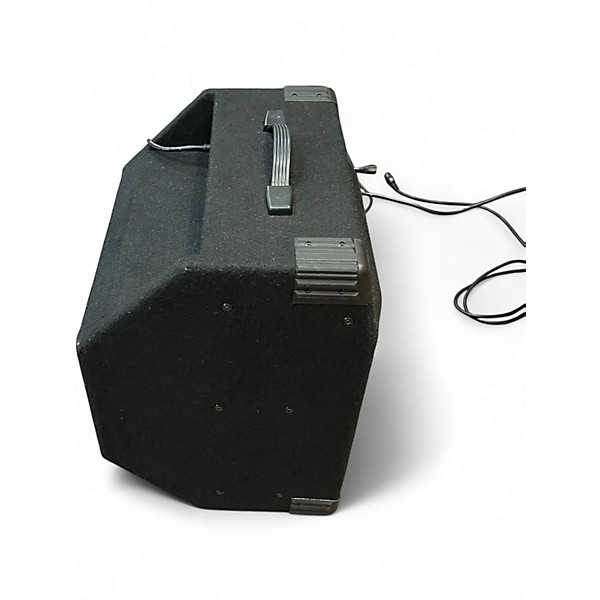 Used Behringer BXL3000 Bass Combo Amp