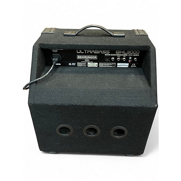 Used Behringer BXL3000 Bass Combo Amp