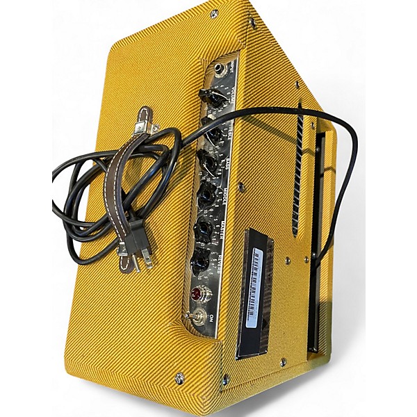 Used Fender Blues Junior Lacquered Tweed 15W 1x12 Tube Guitar Combo Amp