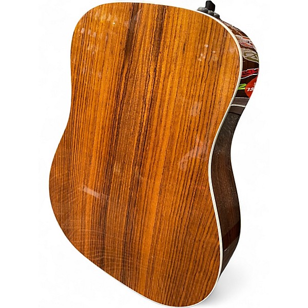 Used Taylor 210E DLX Natural Acoustic Electric Guitar