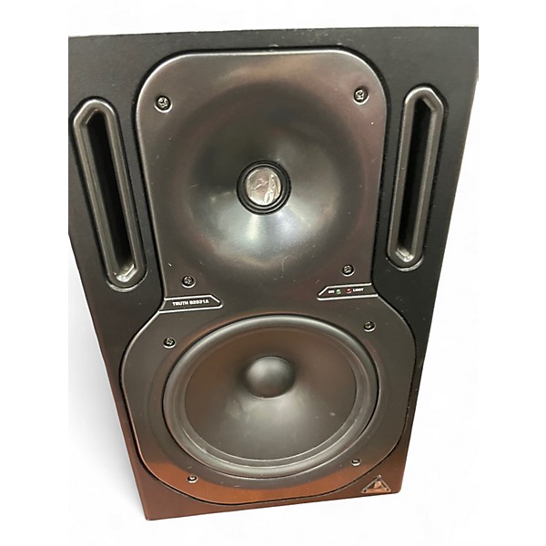 Used Behringer Truth B2030A Pair Powered Monitor
