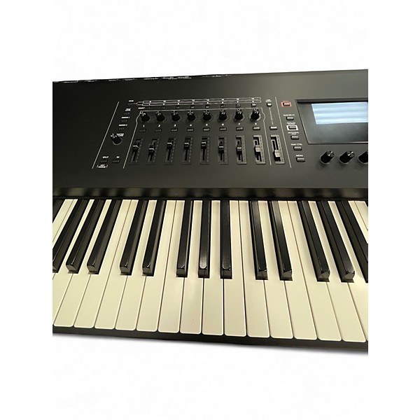 Used Roland Fantom 8 Keyboard Workstation