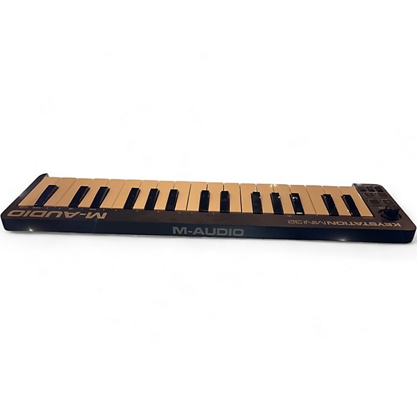 Used M-Audio KEYSTATION MINI 32 MIDI Controller
