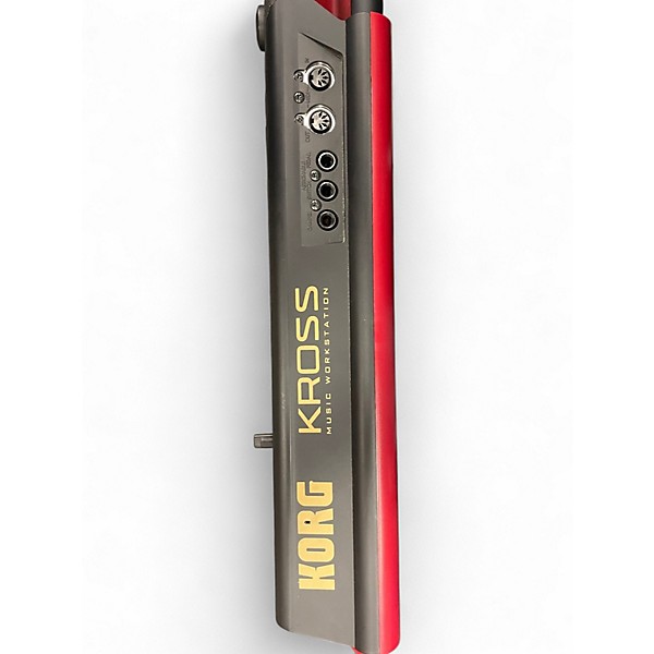 Used KORG Kross 61 Key Keyboard Workstation