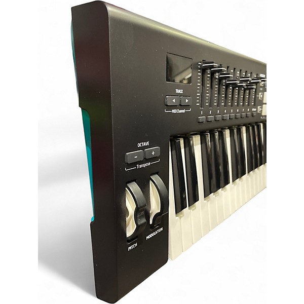 Used Novation Launchkey 61 Key MIDI Controller
