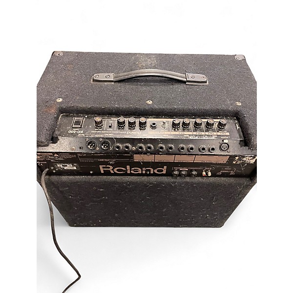 Used Roland KC550 1x15 180W Keyboard Amp
