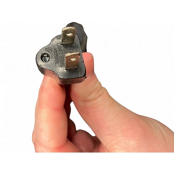 Used Roland KC550 1x15 180W Keyboard Amp