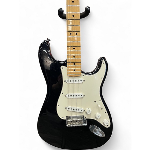Used Fender AMERICAN STRATOCASTER BLACK Solid Body Electric Guitar