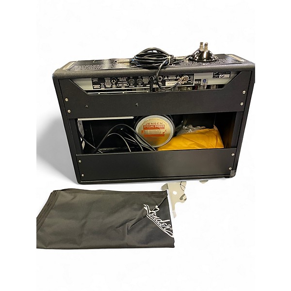 Used Fender Deluxe Reverb 22W 1x12 Tube Guitar Combo Amp