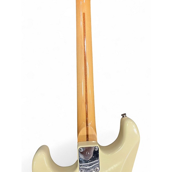 Used Squier Korean-Made Stratocaster Olympic White Solid Body Electric Guitar