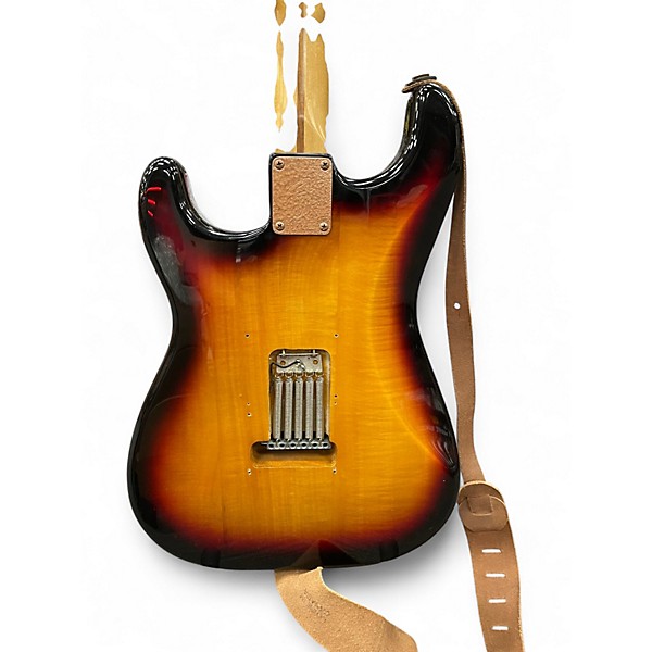 Used 2001 Fender Standard Stratocaster Vintage Sunburst Solid Body Electric Guitar