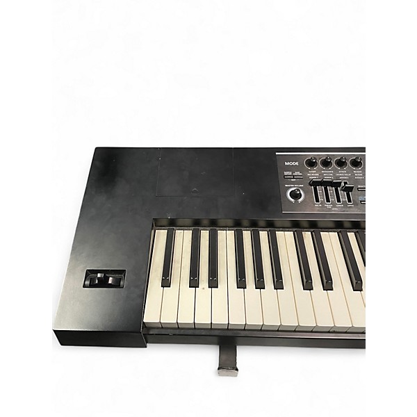 Used Roland Juno DS88 Synthesizer
