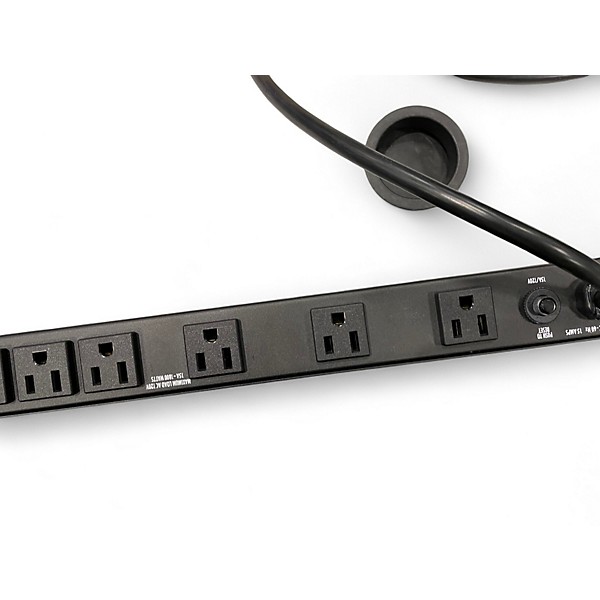 Used Furman M8X2 Power Conditioner