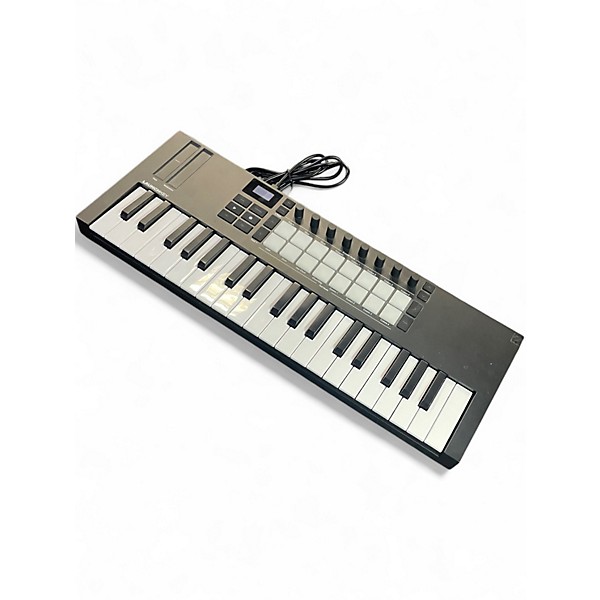 Used Novation Launchkey Mini 37 MK4 MIDI Controller