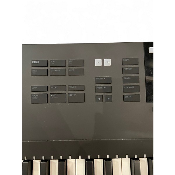 Used Native Instruments Komplete Kontrol S88 MK2 MIDI Controller