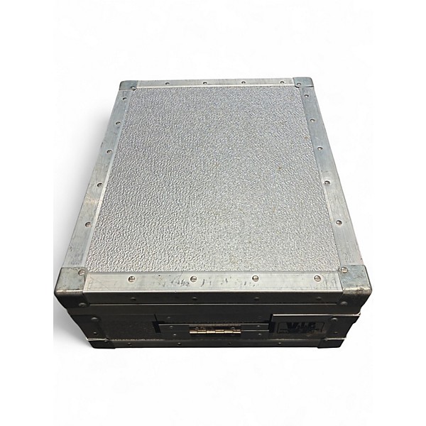 Used Behringer DDM4000 DJ Mixer