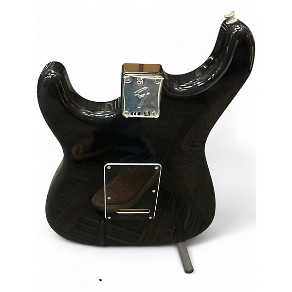 Used 2022 Fender Player Stratocaster HSS PLUS TOP GREEN BURST Solid Body Electric Guitar