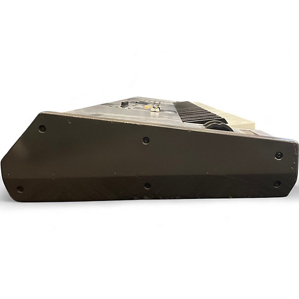 Used Yamaha Motif ES8 88 Key Keyboard Workstation