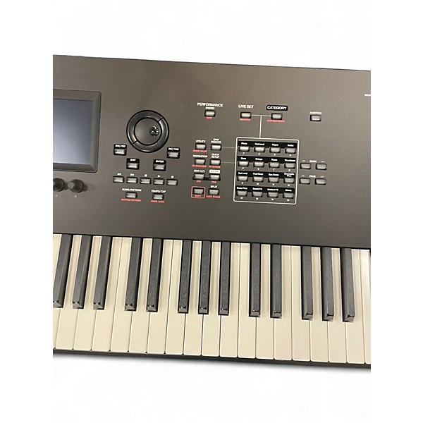 Used Yamaha MONTAGE M8x Synthesizer