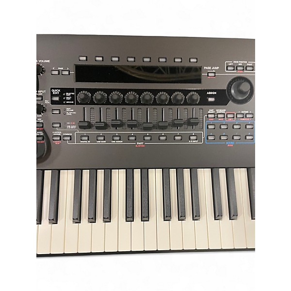 Used Yamaha MONTAGE M8x Synthesizer