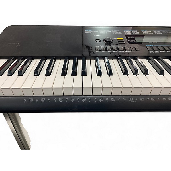 Used Casio WK245 76-Key Keyboard Workstation