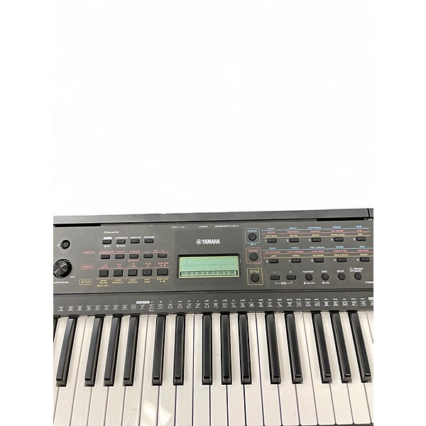 Used Yamaha PSRE273 Portable Keyboard