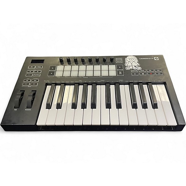 Used Novation Launchkey 25 Key MIDI Controller