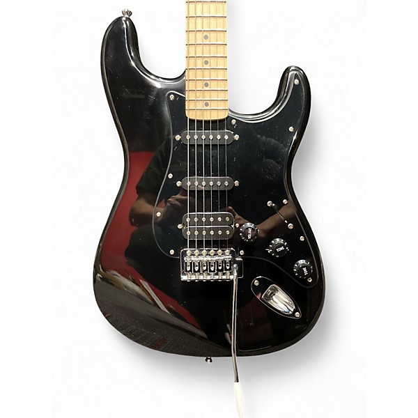 Used Squier Affinity Stratocaster Black Solid Body Electric Guitar