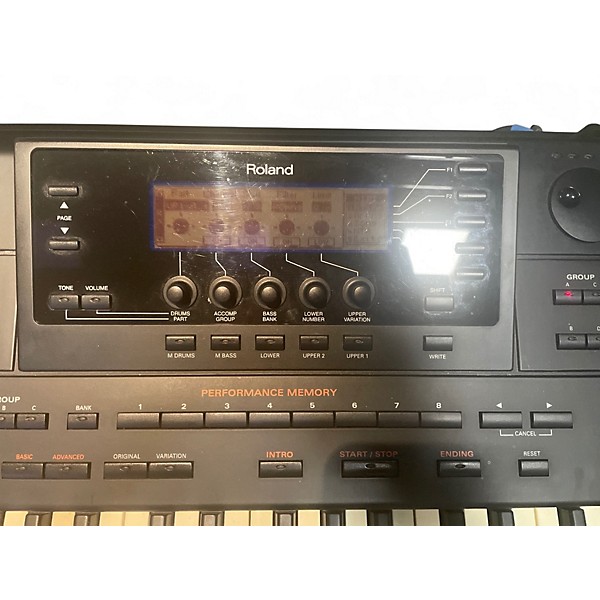 Used Roland G800 Keyboard Workstation