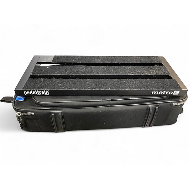 Used Pedaltrain METRO 20 Pedal Board