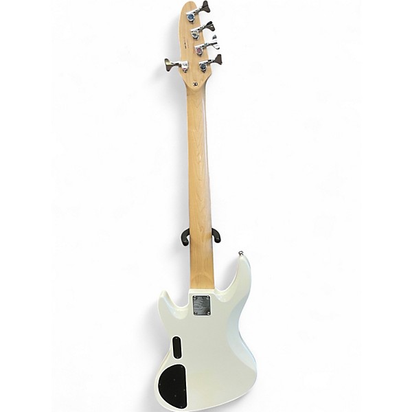 Used De Armond Pilot V Alpine White Electric Bass Guitar