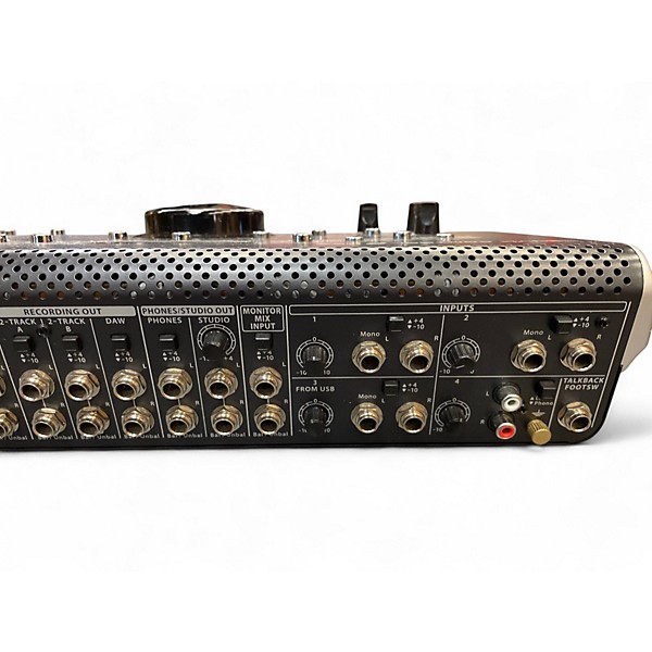 Used Behringer xenyx control 2 Volume Controller