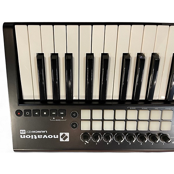 Used Novation Launchkey 25 Key MIDI Controller