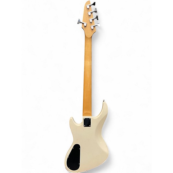 Used Guild pilot white Electric Bass Guitar