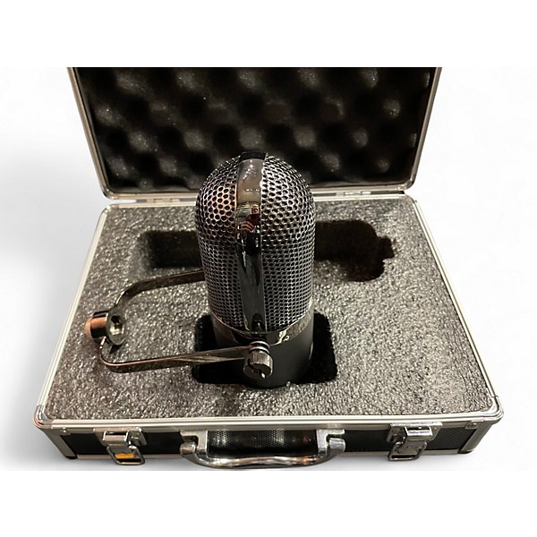 Used Apex 747 Dynamic Microphone