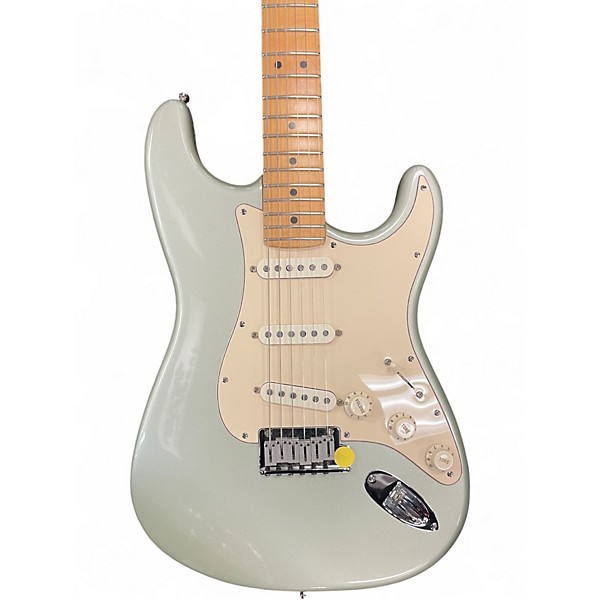 Used Fender American Standard Stratocaster Inca Silver Solid Body Electric Guitar